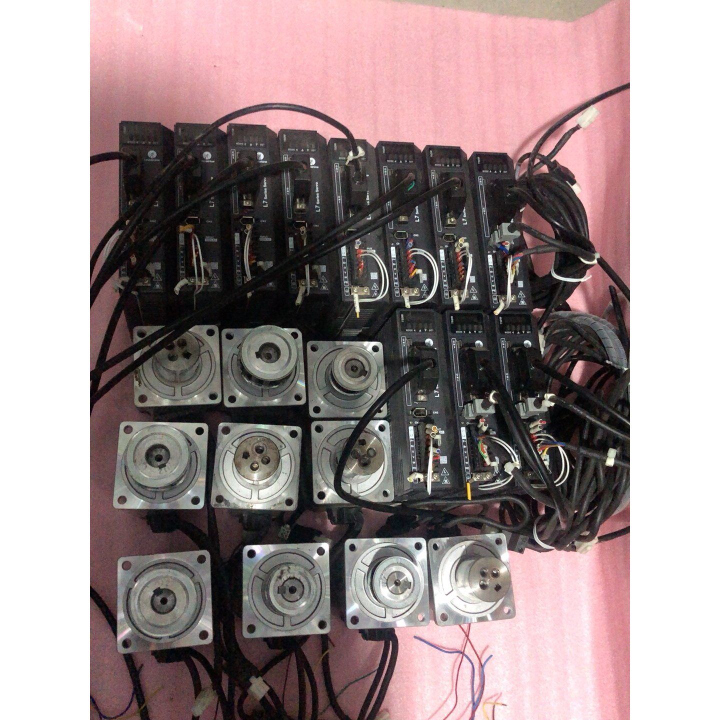 雷赛伺服750w,型号L7-750,电机型号ACM2-080