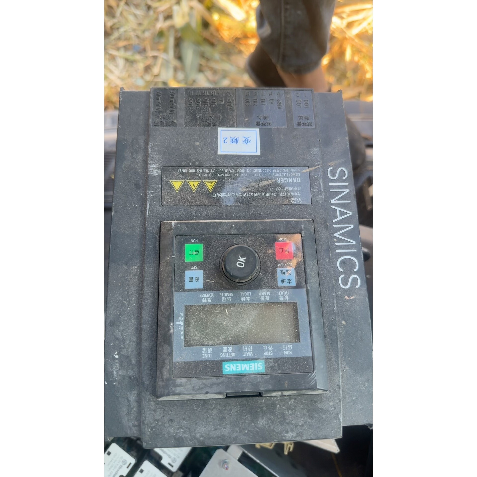 出拆机变频器一台,型号6SL3217-0CE24-0U