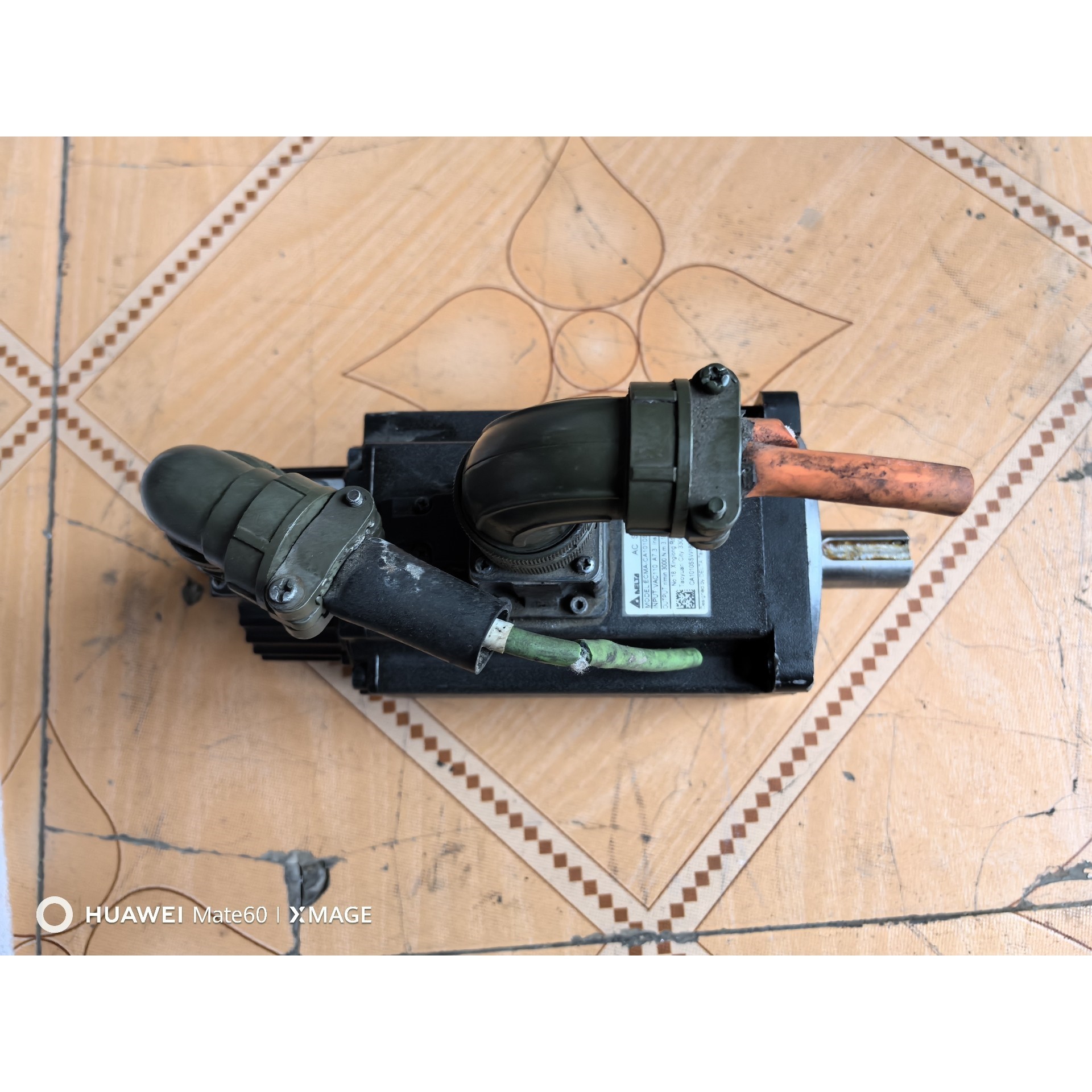 台达伺服电机 ECMA-CA1010SS  1.0kw 有刹