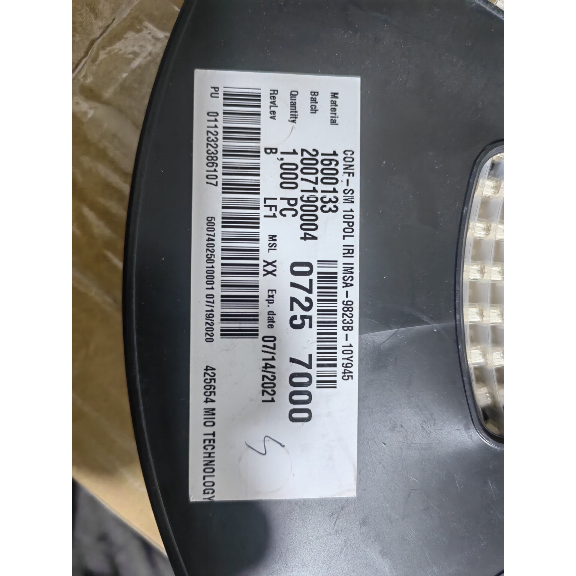 现货全新原装IRISO 意力速连接器 集成IMSA-9823