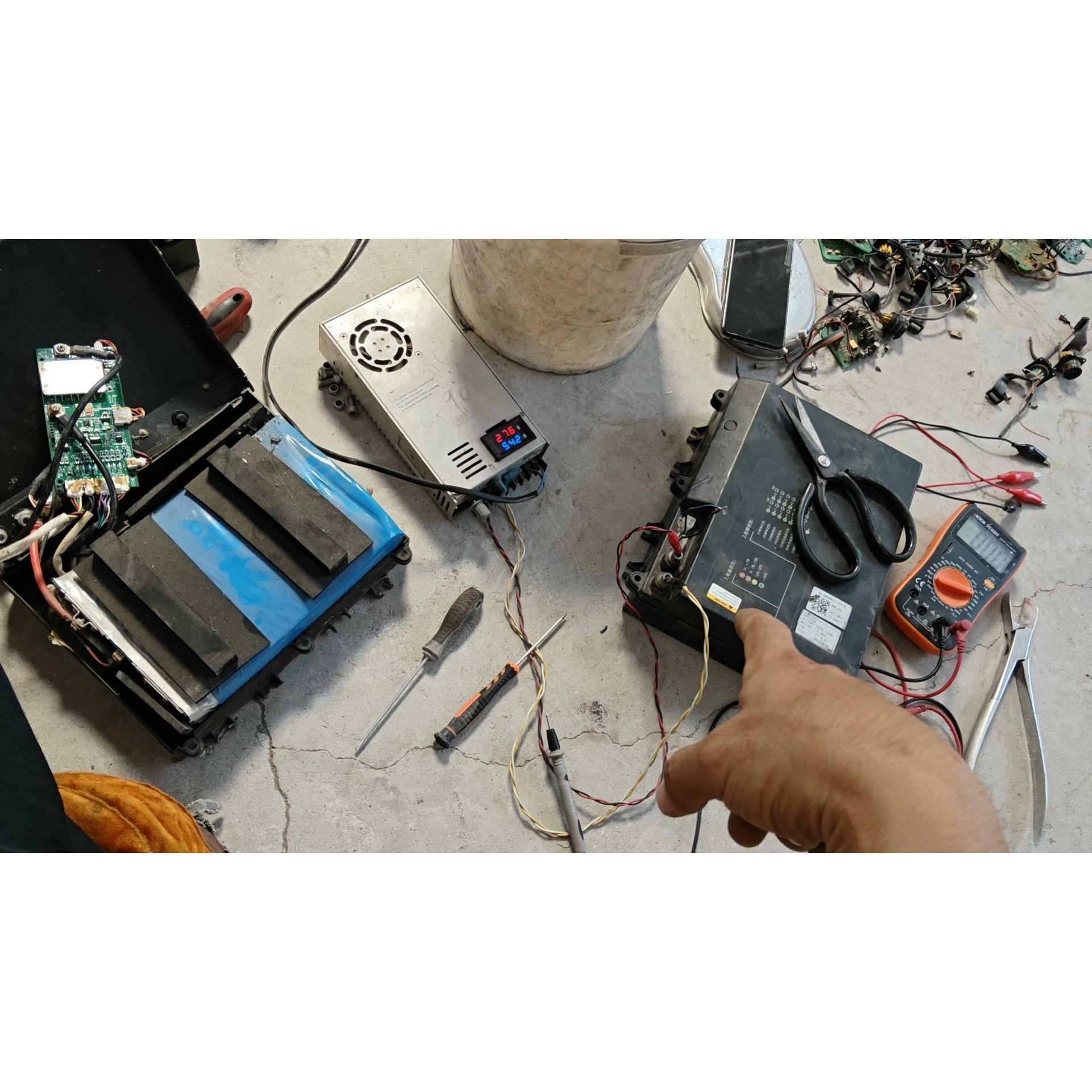 电动叉车8串磷酸铁锂保护板   24V20AH  拆机主板,
