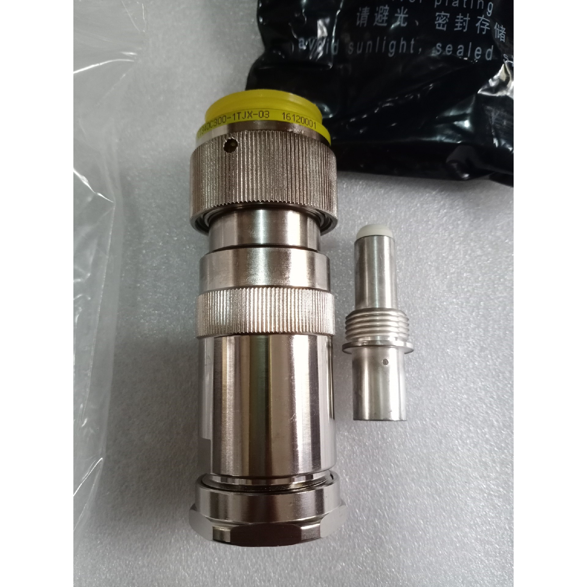 中航光电连接器CT34DC300-1TJX-03 16120