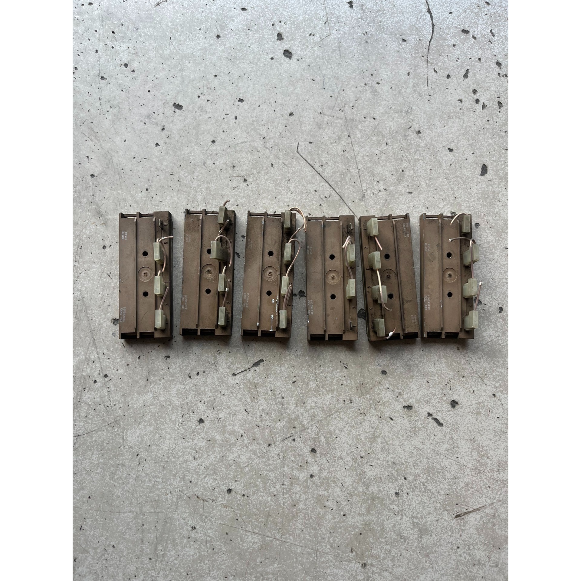 EBG INX3 3X2K6GDC1 变频器均压电阻,