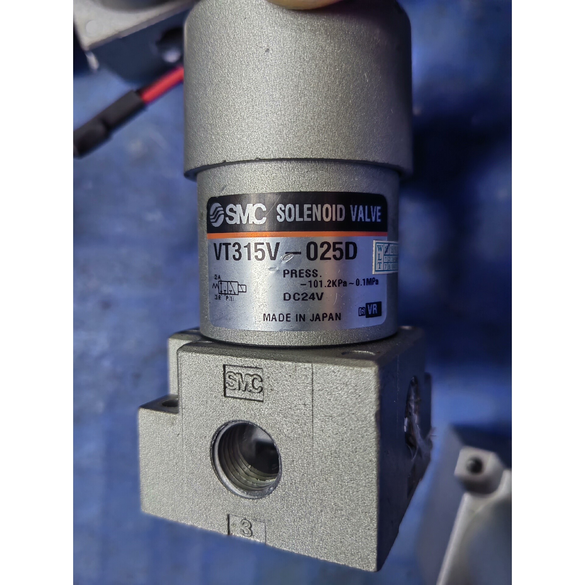 拆机:电磁阀:VT315V-025GS:VT315V-