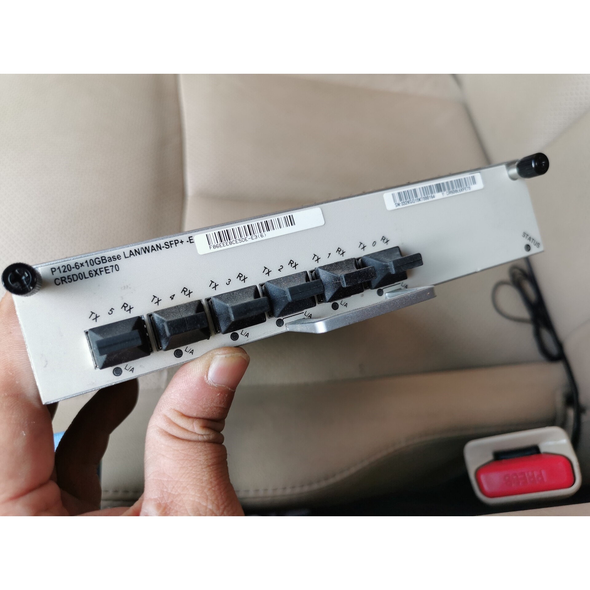 CR5D0L6XFE70 ,6端口P120-6X10GBas