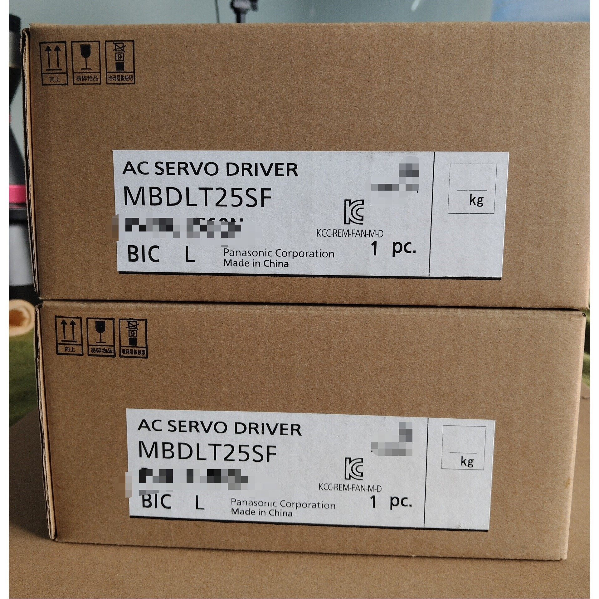 A6伺服400w驱动器:MBDLT25SF,现货5台,1