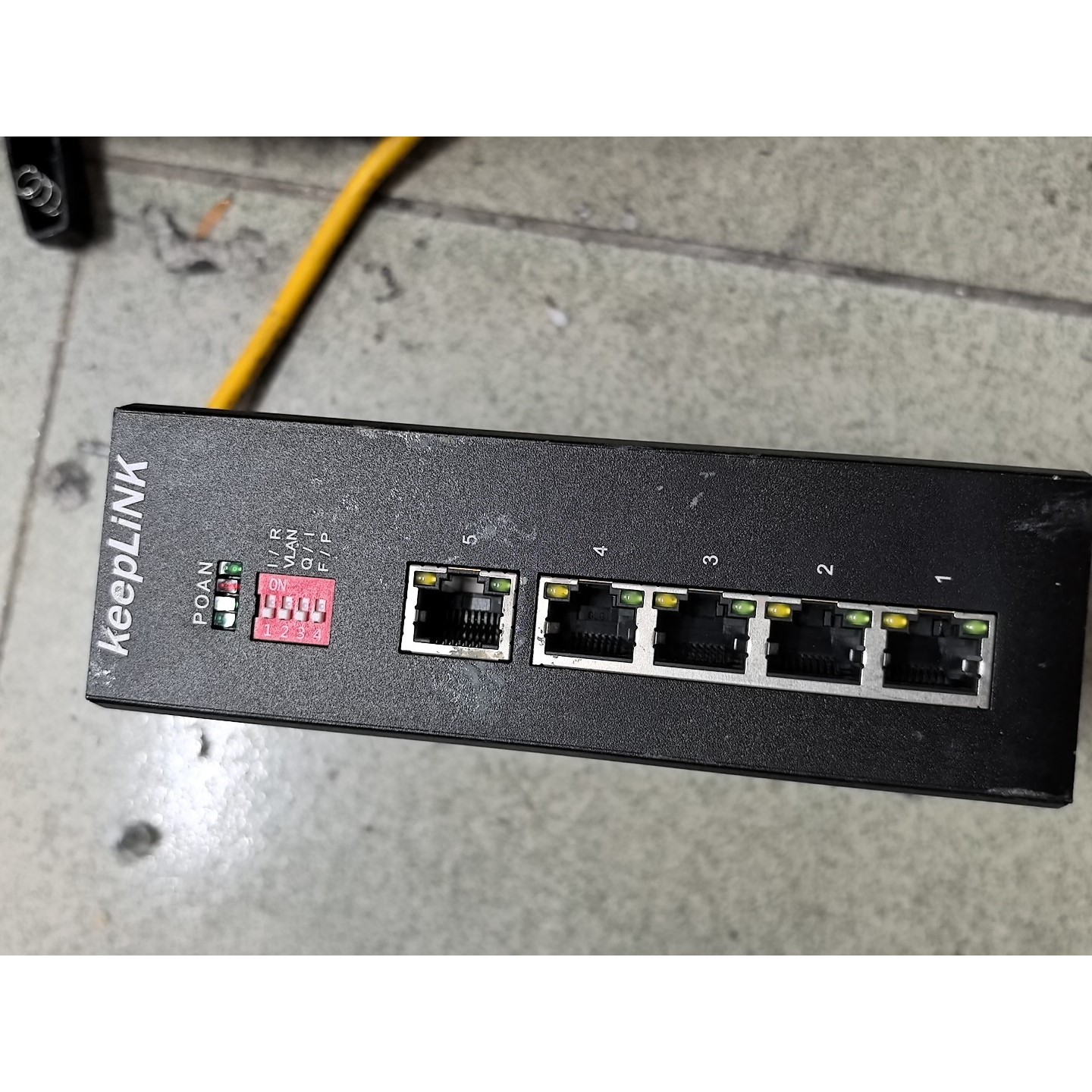 KeepLiNK  KP9000-65-5GT,5口千兆非管