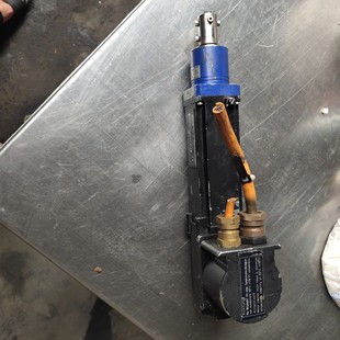 BENN KG1 伺服电机MKE037B 144