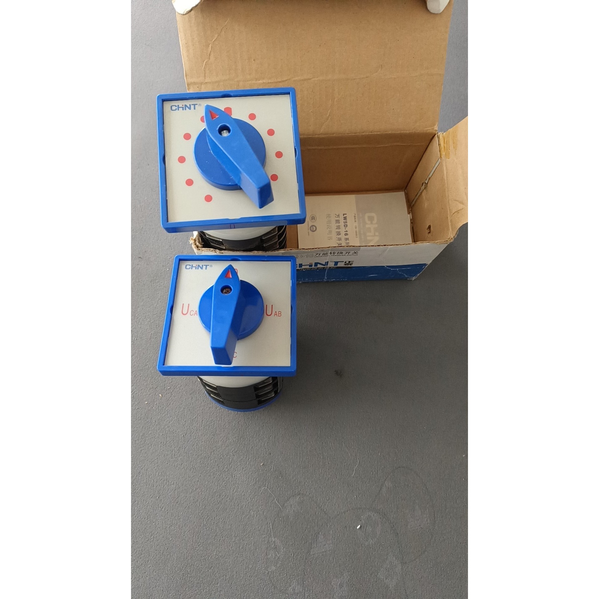 电压转换开关LW5D一16   YH3/3