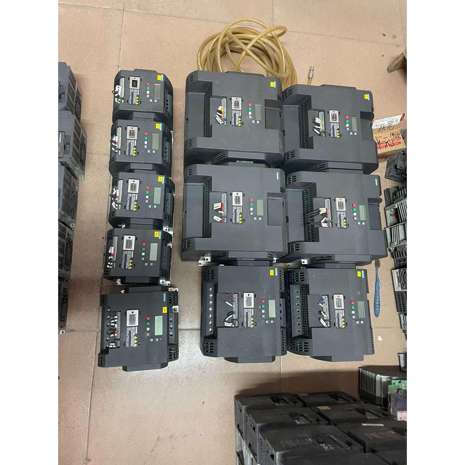 变频器.V20.6SL3210-5BE32-2UV0.