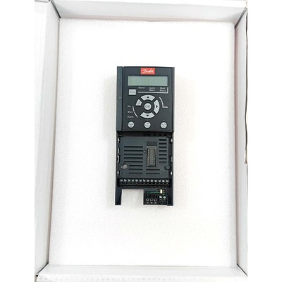 132B7026   FC-360丹佛斯变频器控制板主板电源