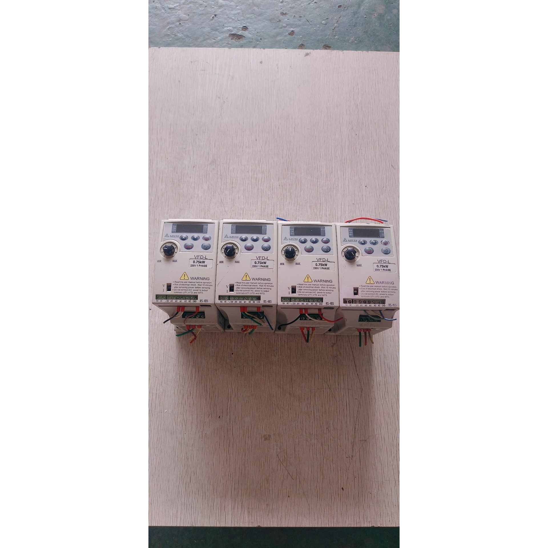 拆机台达变频器 VFD007L21A 0.75KW 220V