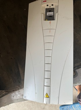 出售两台ASC550-01-125A-4系列变频器,一台好的