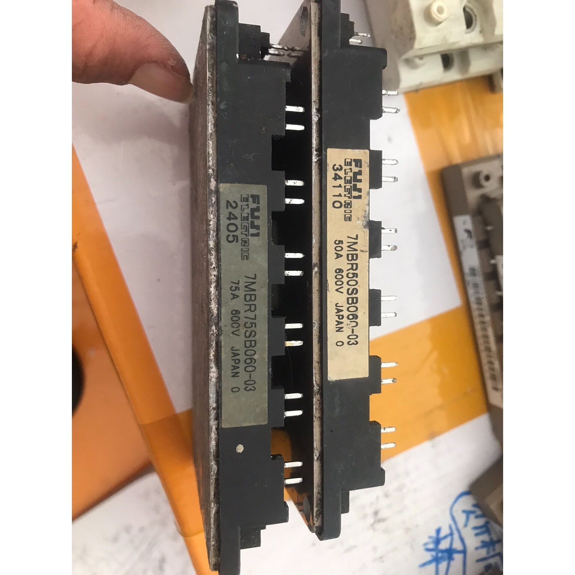 LUTZE吕策LRC-M5-0379滤波器,库存,16个