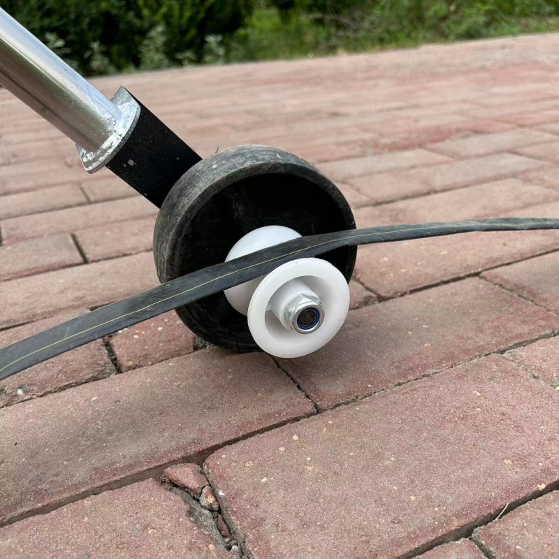 滴灌带拉管器滴灌管拽管神器滴灌带专用埋管神器