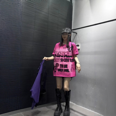 欧货潮牌宽松短袖T恤女2026春新款卡通字母压花淅变色半袖上衣