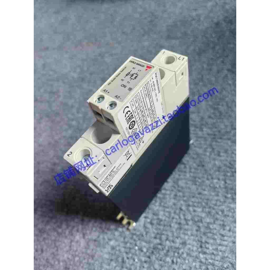 RGC1A60D30KKE瑞士佳乐跳线键合术精品的散热一体单相固态继电器