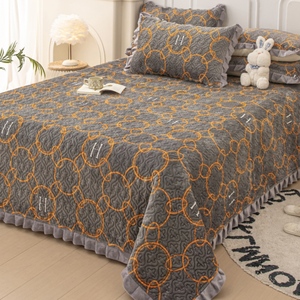 加厚牛奶绒床盖夹棉单件冬季榻榻米床单枕套三件套珊瑚绒花边炕盖