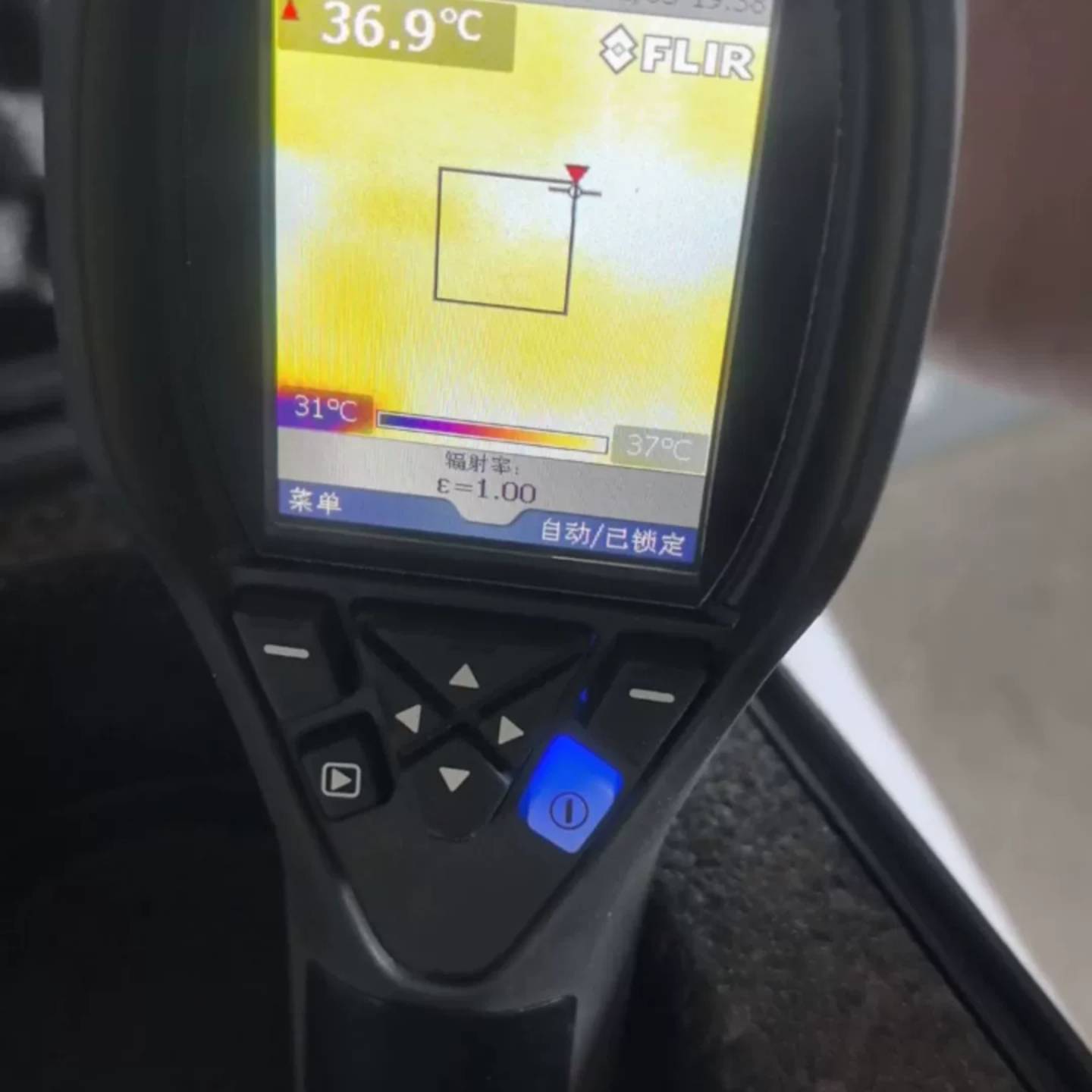 可维修FLIR 菲力尔 i7 热成像仪实物拍摄,功能正常,成色漂亮?