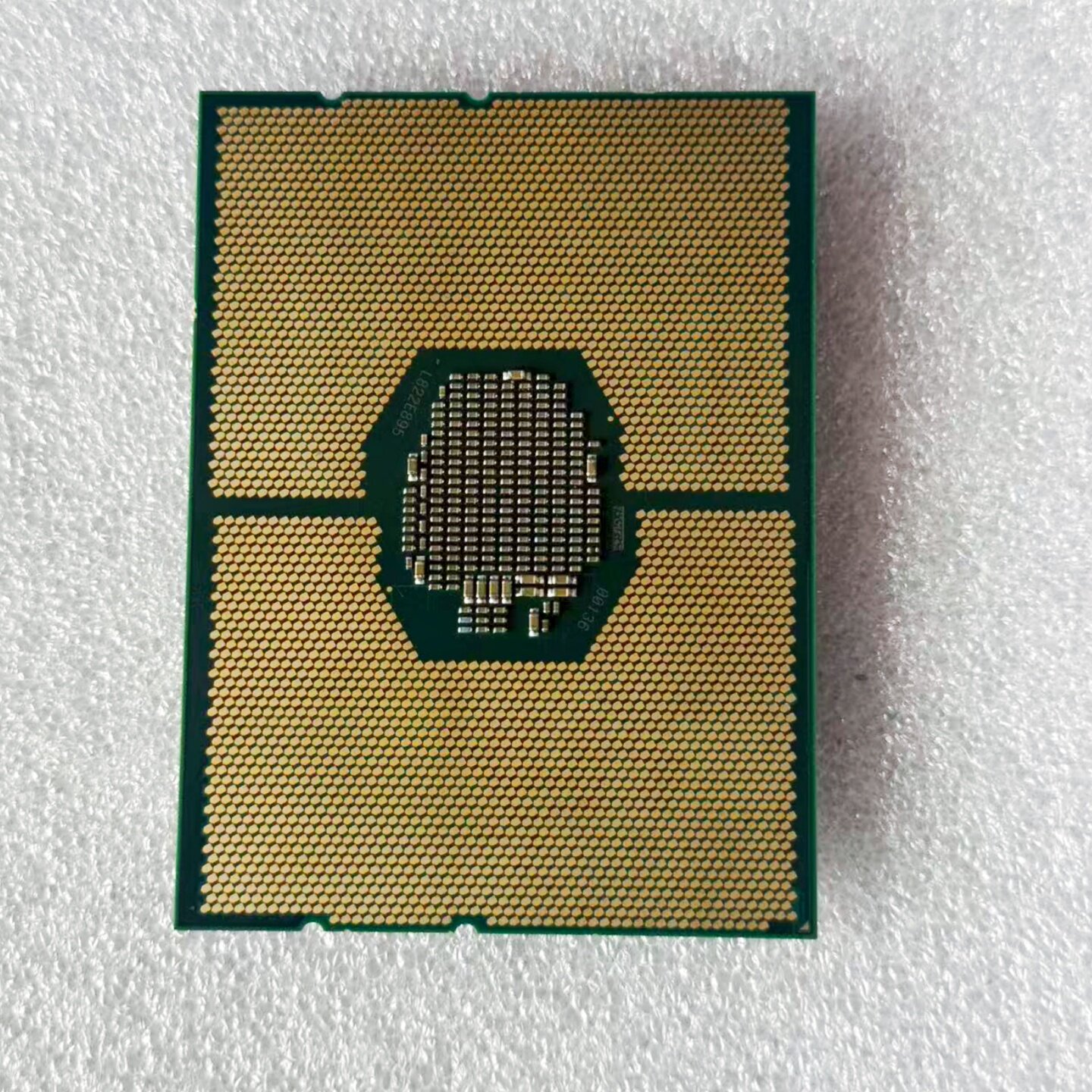IntelXeonGold5118CPU英特尔