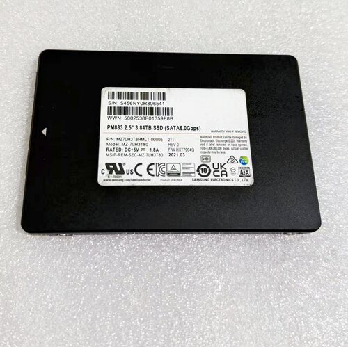 三星PM8833.84TB2.5固态硬盘