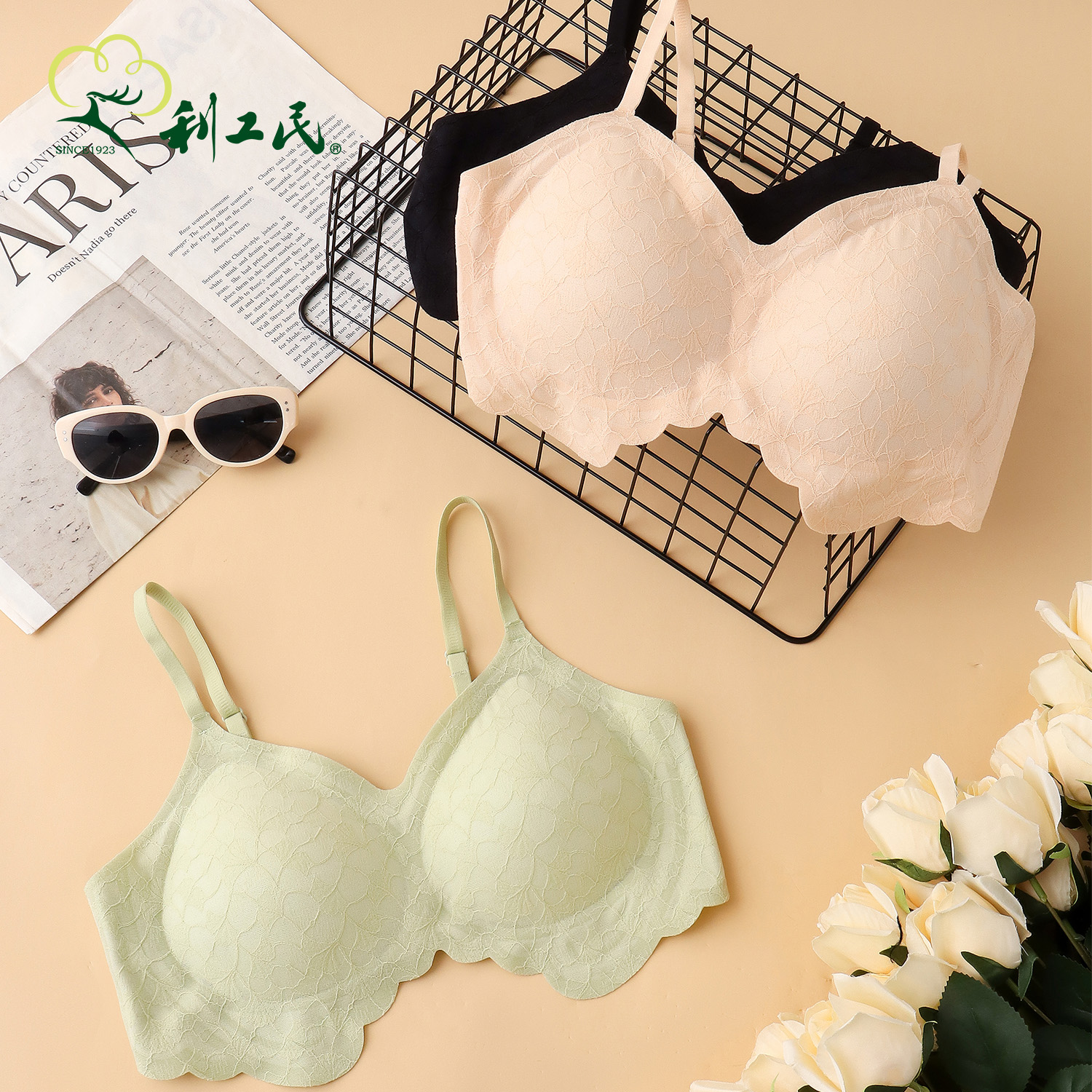 利工民新款亲肤无痕蕾丝内衣立体承托不空杯文胸透气干爽不粘腻