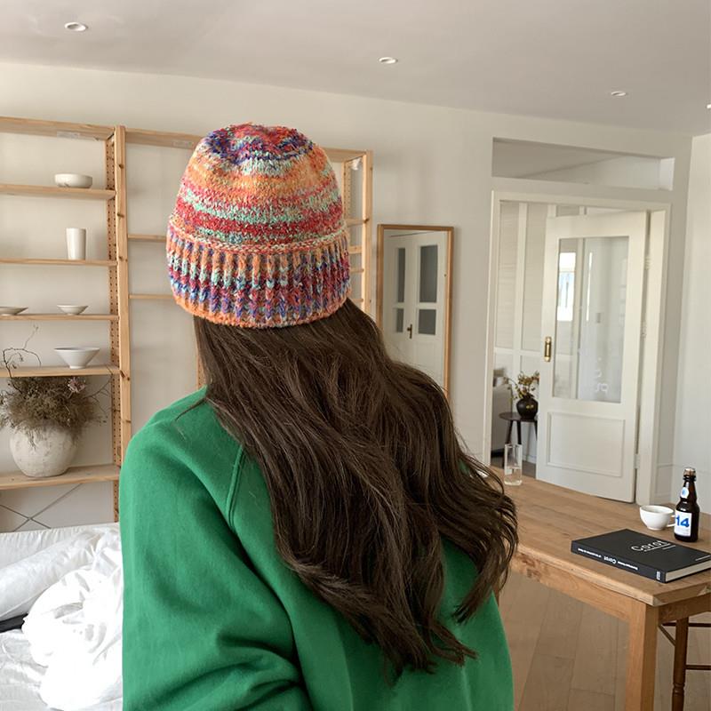 氛围感拉满~巴掌脸秋冬彩虹针织帽子女冬天保暖韩系ins毛线帽冷帽
