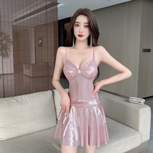 一件代发 性感闪光面料大摆低胸吊带连衣裙 密文下单