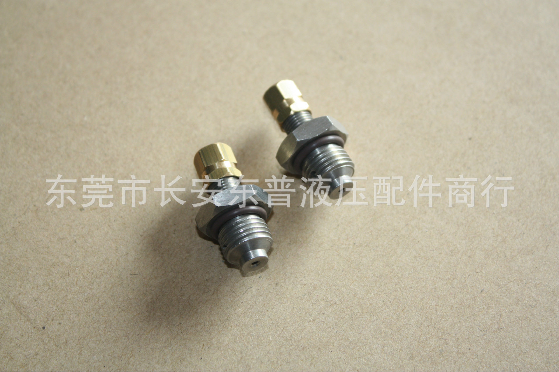 供应qxf5-1充气阀 剪板机氮气罐回程缸充气嘴质量保证品种齐全