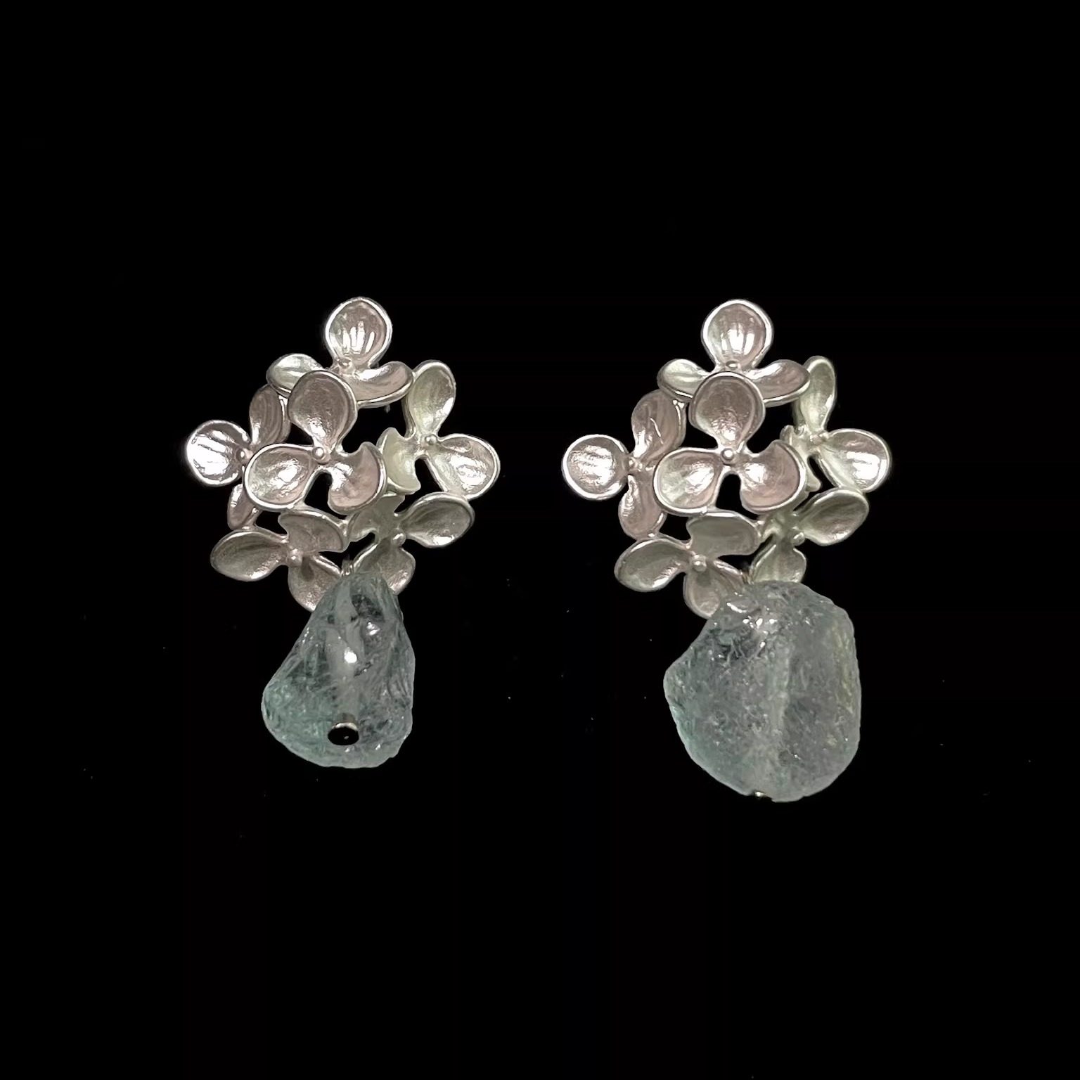 Vintage古着 Icebloom Bouquet耳饰 - 实物图
