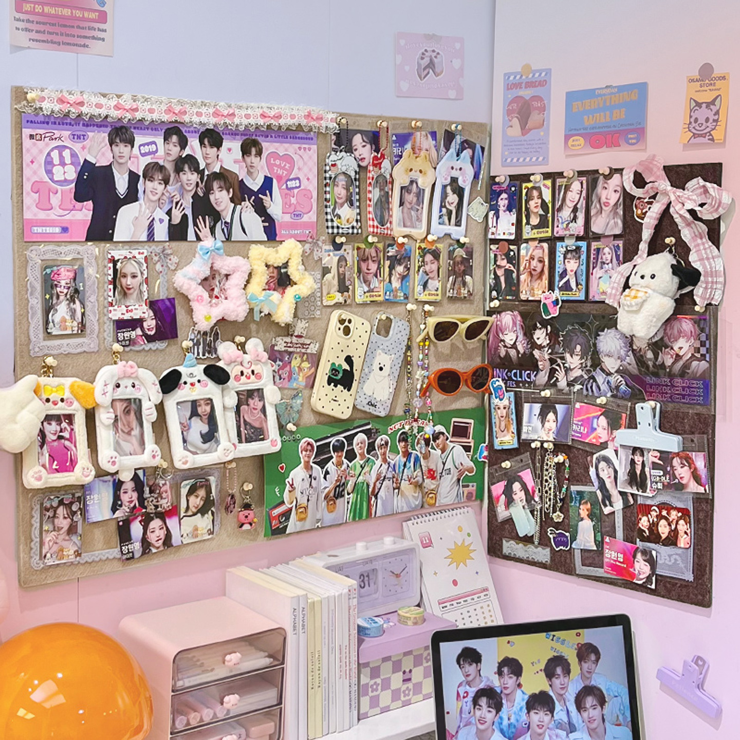 追星女孩房间装饰毛毡板