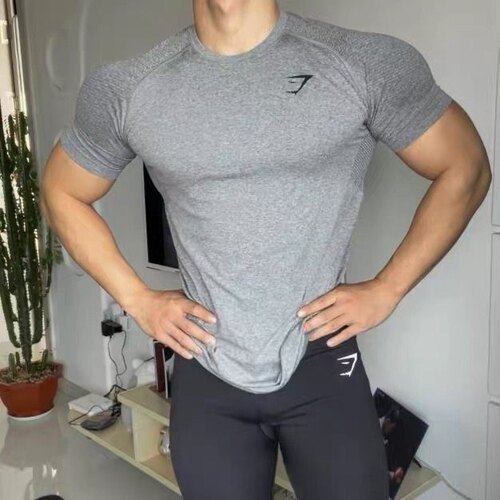 牛货英国Gymshark vital男款主打无缝运动健身透气舒适显身材T恤