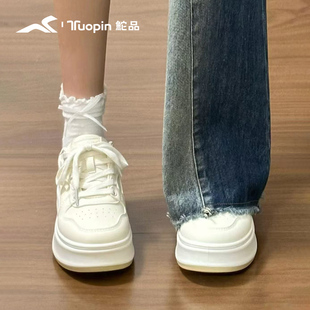 鮀品厚底小白鞋女配裙子2026春季新款增高休闲鞋百搭白色运动板鞋