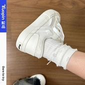 女运动休闲鞋 鮀品小白鞋 女配裙子2026春厚底白色百搭小香风板鞋 子