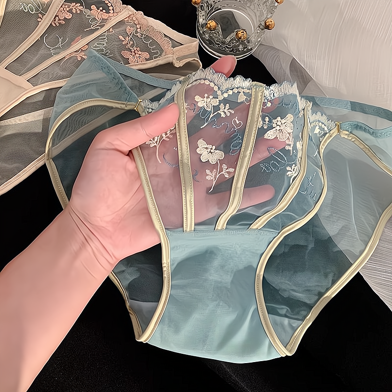 维多利亚法式宫廷刺绣蕾丝女内裤透气性感舒适柔软网纱低腰三角裤