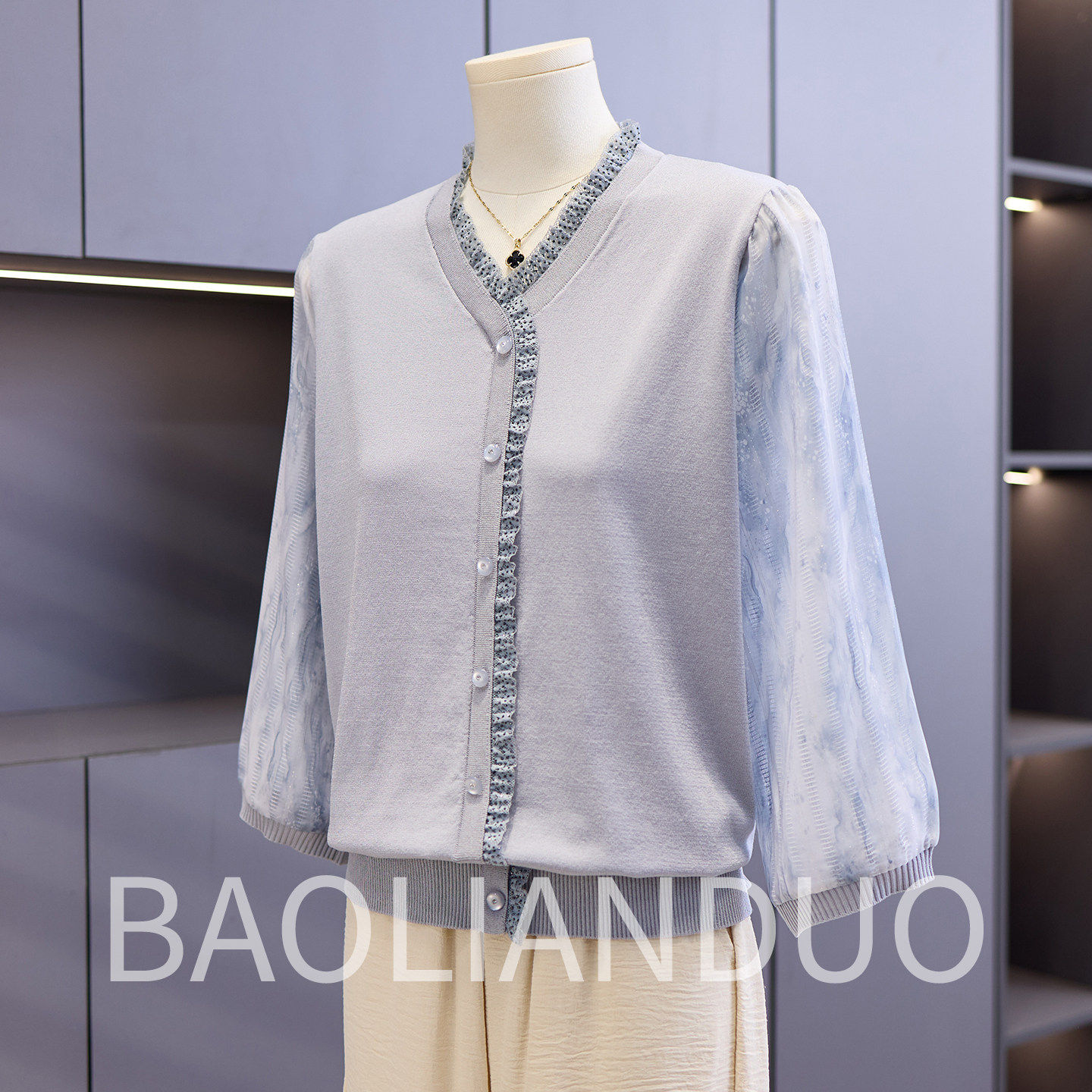 妈妈春装长袖T恤中年女装洋气针织上衣服中老年春秋遮肚打底小衫