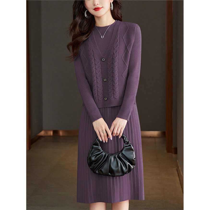 针织套装裙两件套连衣裙女士秋冬新款妈妈装羊毛衫内搭马甲毛衣裙