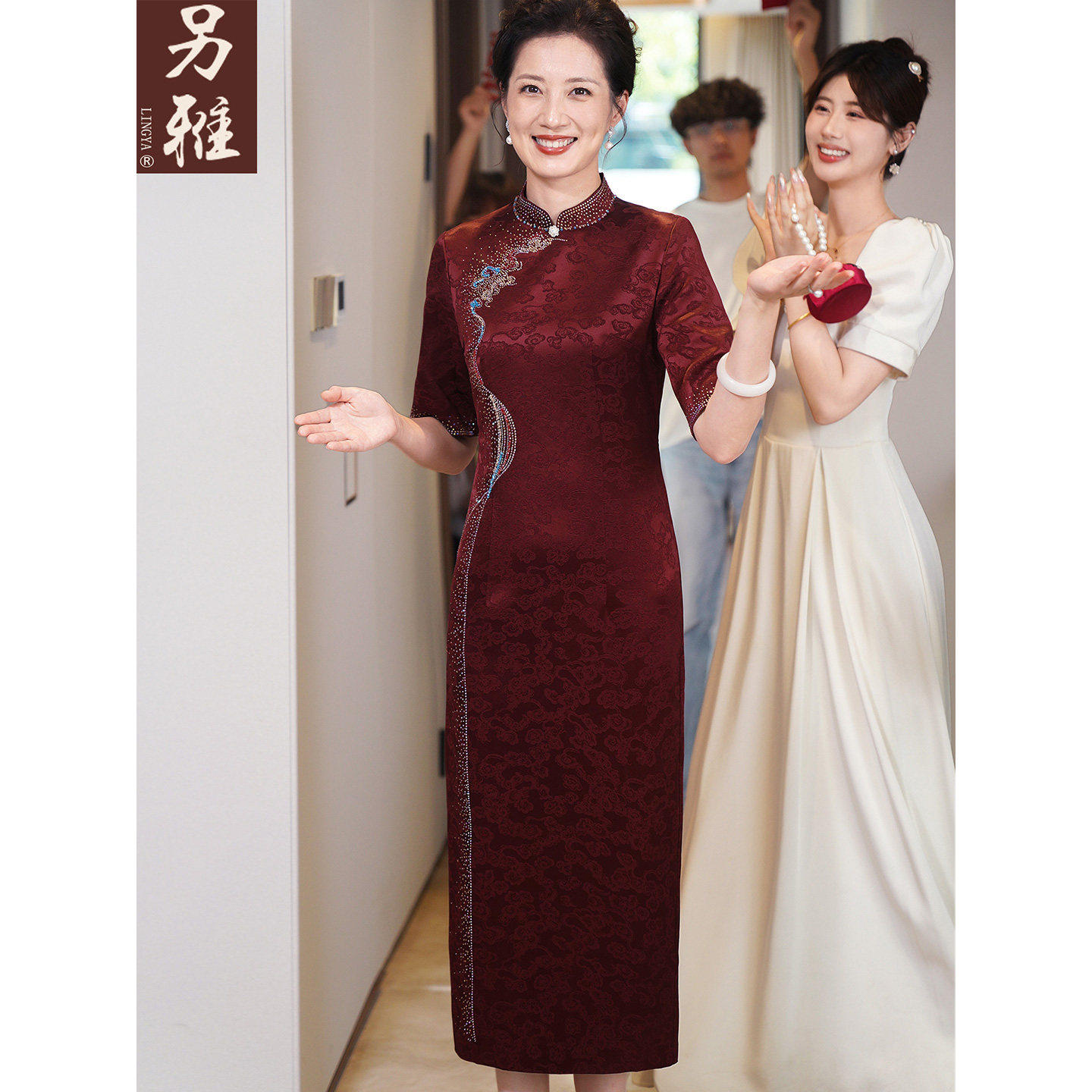 喜婆婆婚宴旗袍女妈妈装