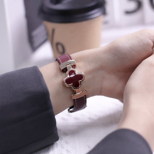 适用苹果手表S11表带真皮SE幸运四叶草s9磁吸扣applewatch10皮质腕带小蛮腰春夏智能8/7男女生Ultra高级配件