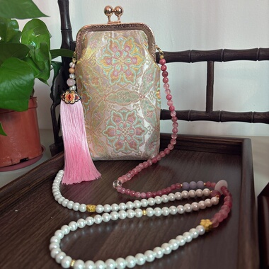 新中式国风纹样手机包古风汉服出行斜挎珍珠链条包包高级粉斜挎包