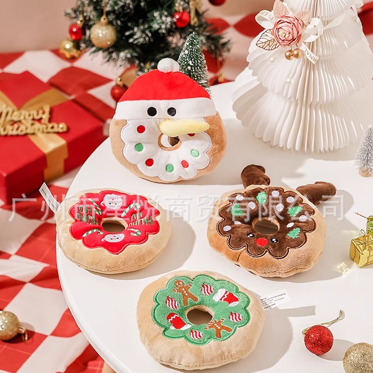 圣诞节装饰礼物宠物猫狗发声毛绒玩具圣诞树挂饰甜甜圈玩偶