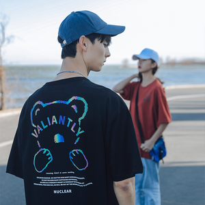 旅拍外景2021春夏新款小熊短袖T恤宽松情侣反光体恤H1031图片