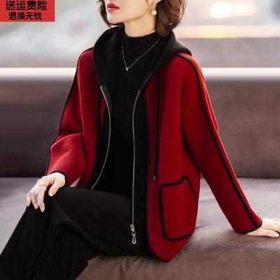 妈妈冬装外套洋气本命年红色上衣服40岁50秋冬中老年人女2024新款