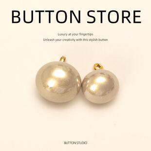 黑色高端精致小纽扣衬衫女士高级扣子男式衬衣粉色连衣裙复古港风