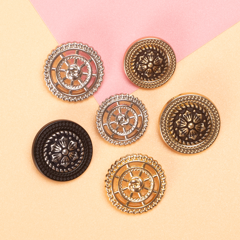 女装简约扣子大衣纽扣粗毛呢四