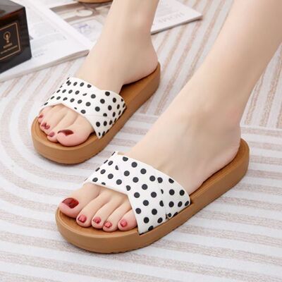 夏季防滑防臭静音超火沙滩拖鞋