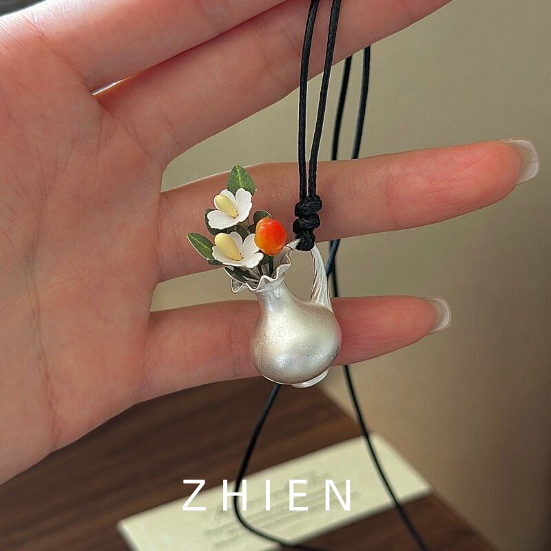 至恩S925纯银立体花瓶吊坠项链黑绳毛衣链哑光新中式复古长款颈链