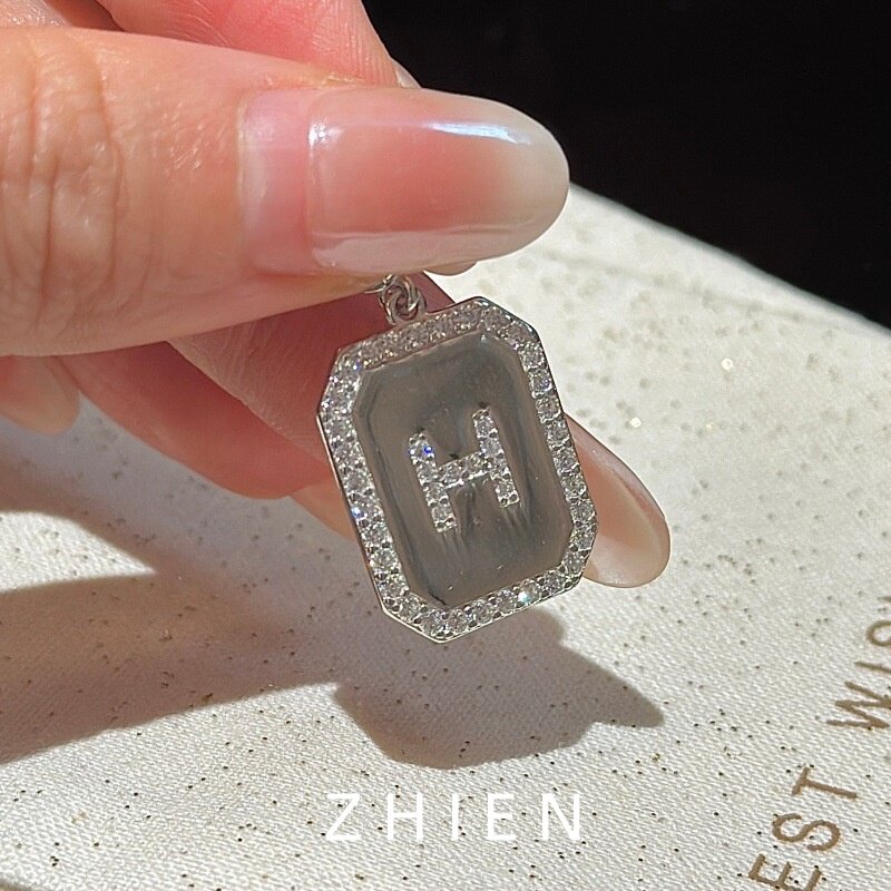 至恩S925纯银字母H吊坠女小众简约中古vintage法式几何方形项链坠