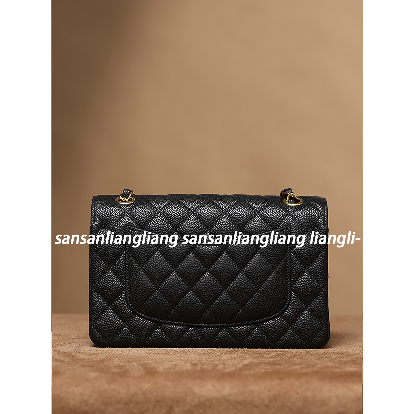 人间绝美！CF包包鱼子酱~