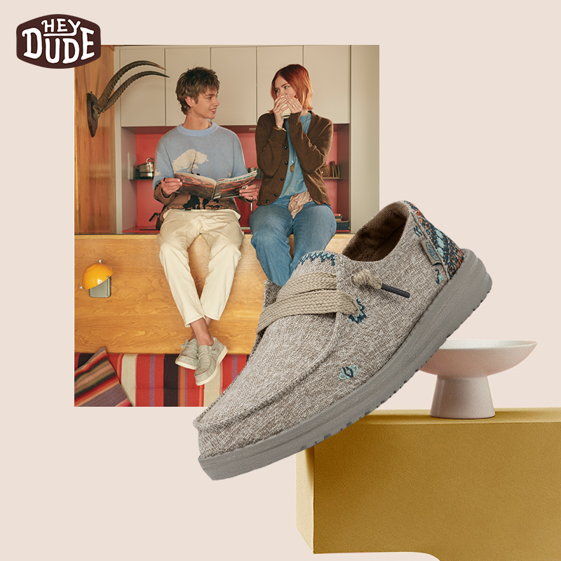 都得百搭圆头平跟时尚休闲鞋